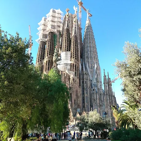 Sagrada Familia 265 Apartamento *